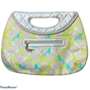 Vera Bradley bird magnetic handle clutch bag